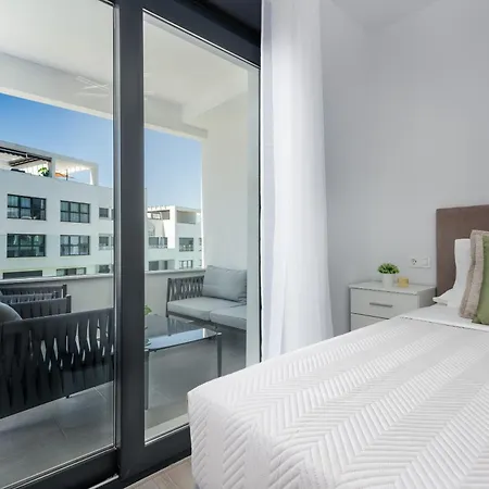 Figaro Terrace And Pool