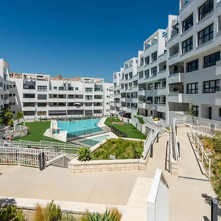 Figaro Terrace And Pool